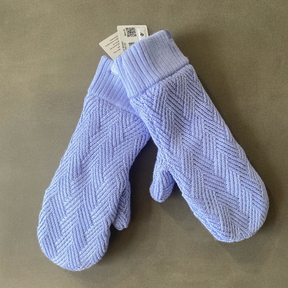 Lululemon Chevron Knit Mitten Lavender Dusk - Picture 4 of 5